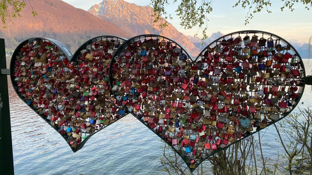 Ferienhaeuschen Am Traunsee Mit Tretboot Zur Freien Nutzung Am Badeplatz Altmünster Εξωτερικό φωτογραφία